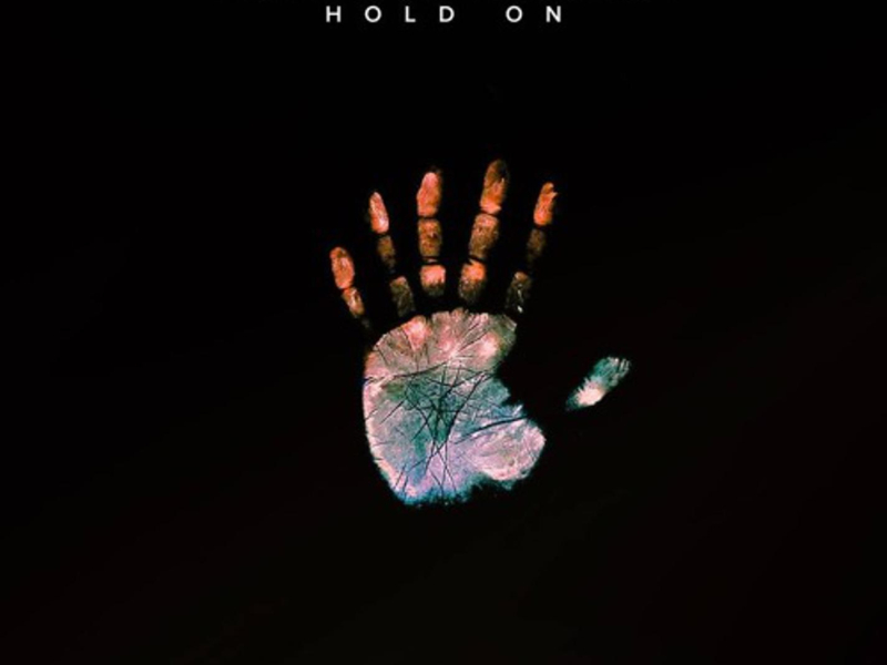 Hold On (feat. Nino Lucarelli) (Single)