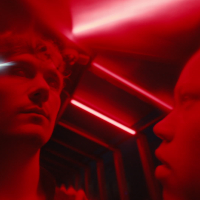 Distorted Light Beam (MV) (Single)