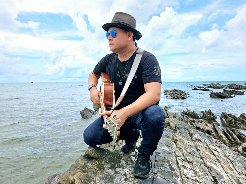 เจ้าเรือตังเก (Theseachannel) (Single)