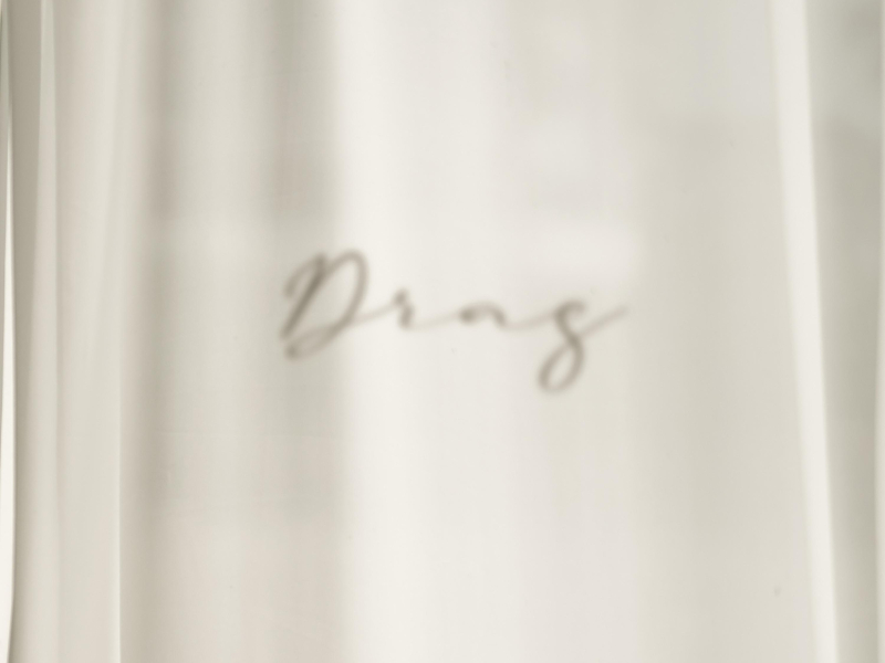 Drag (Single)