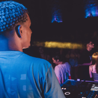 Ela é Tão Gata e Maneira (Single)