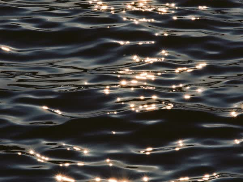 Be A Memory (Feat. ZEEV) (Single)