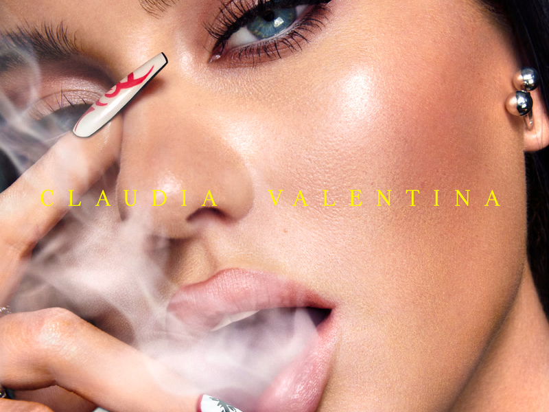 Claudia Valentina (Single)