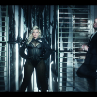 Chain My Heart (MV) (Single)