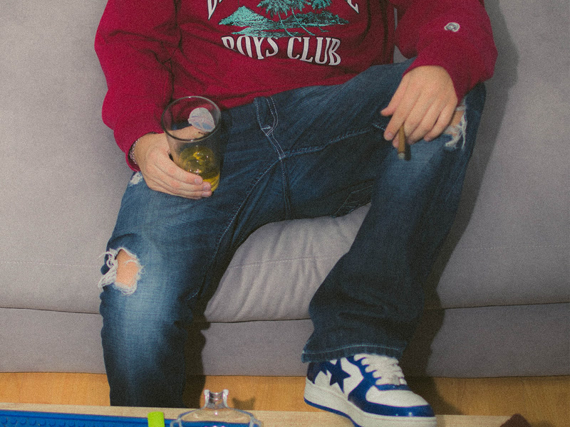 NUNCA FÚI 1 SANTO (Single)