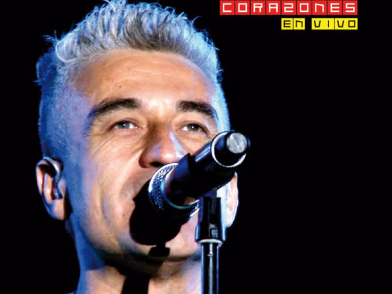 Corazones (En Vivo)