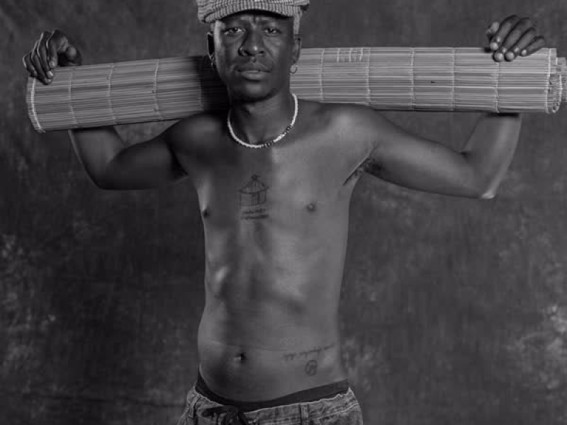 NTINGA NTAKA (Single)