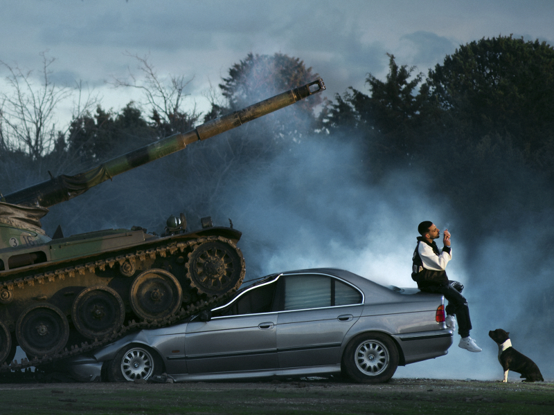 Sube y Mueve (Single)