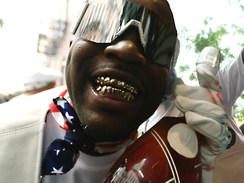 Off White Rozay (feat. Voice of Harlem) (Single)