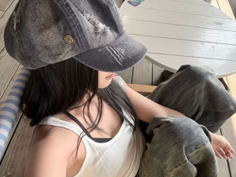 Only Girl (In The World) x No Pole (EP)