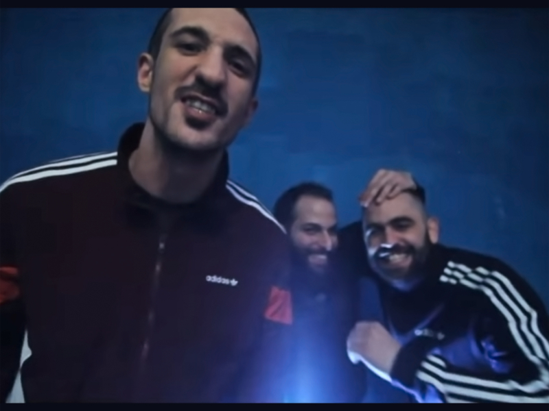 I Pio Diskoli Xronia (Single)