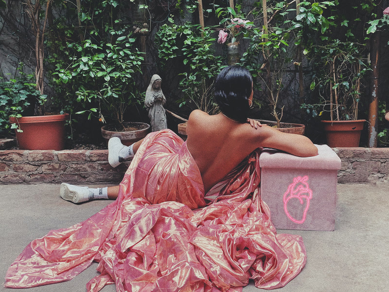 Heart-Shaped Box (Single)