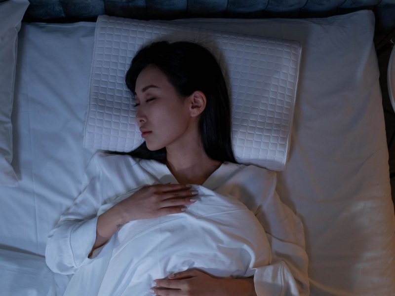 Ocean Waves to Help You Sleep Through the Night (Single)