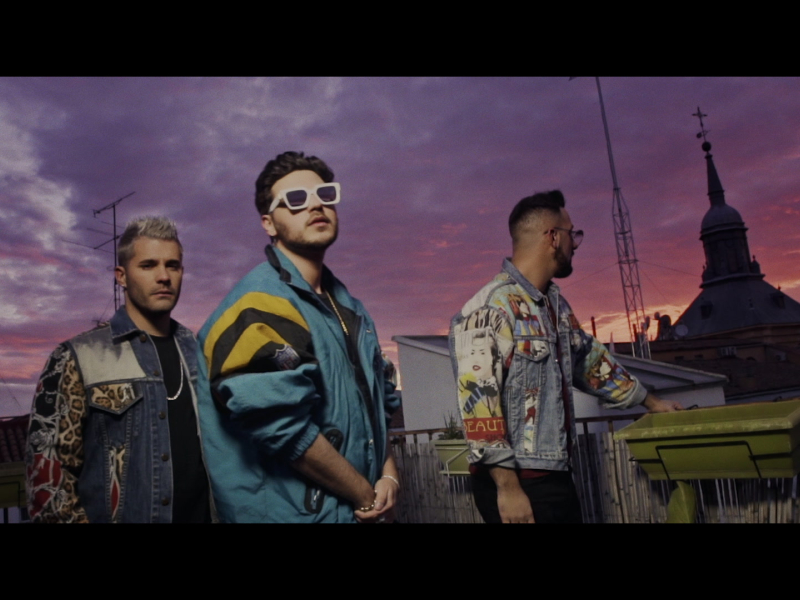 Dependiente De Ti (MV) (Single)