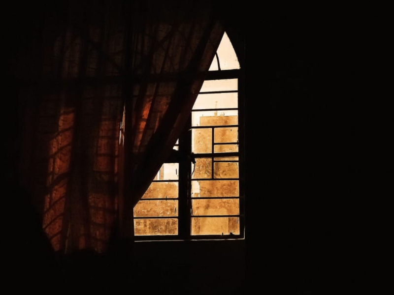 Hideout from darkness (Single)