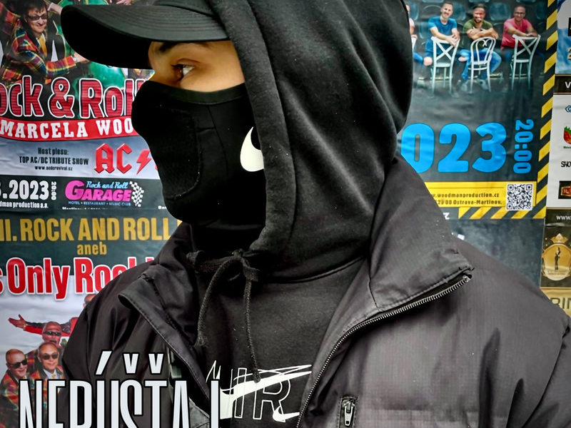 Nepúšťaj (Single)