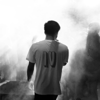 IV Freeverse (Single)