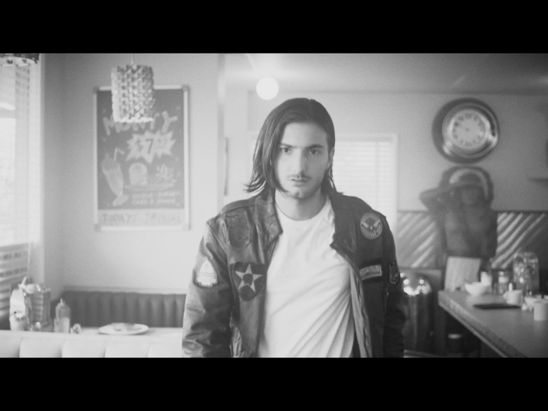 I Wanna Know (MV) (Single)