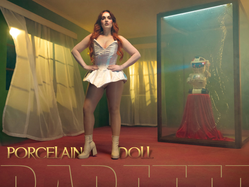 Porcelain Doll (Single)