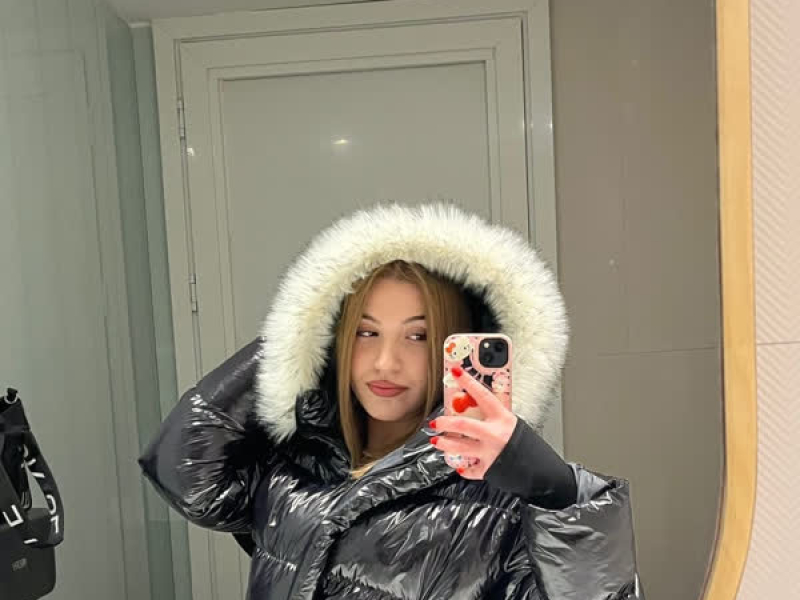 Moncler Rmx (Single)