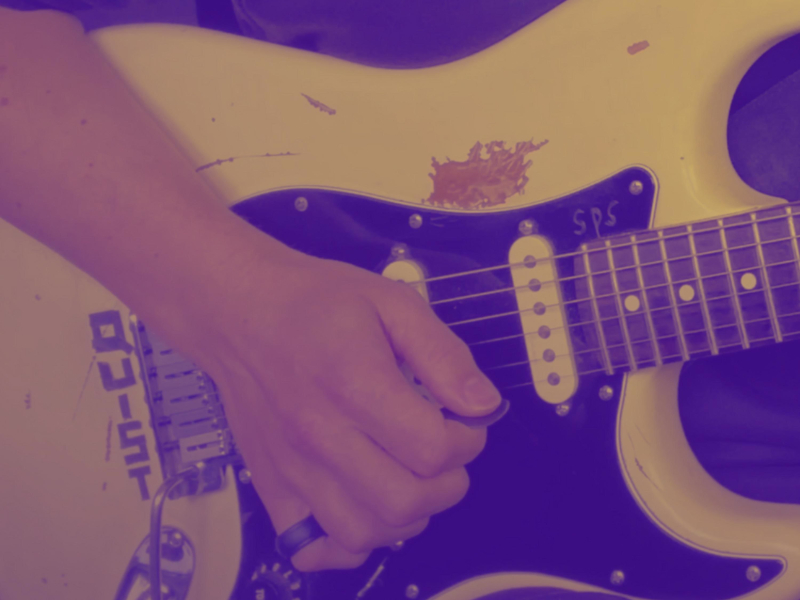 Simple Joy Blues Guitar Backing Track (B) (Single)