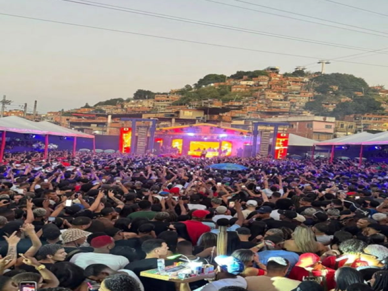 BAILE DE FAVELA (Single)