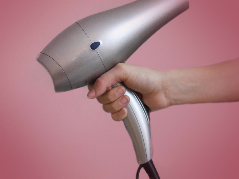 Hairdryer White Noise to Calm a Crying Baby and Sleep Sound for Colicky Babies (Single)