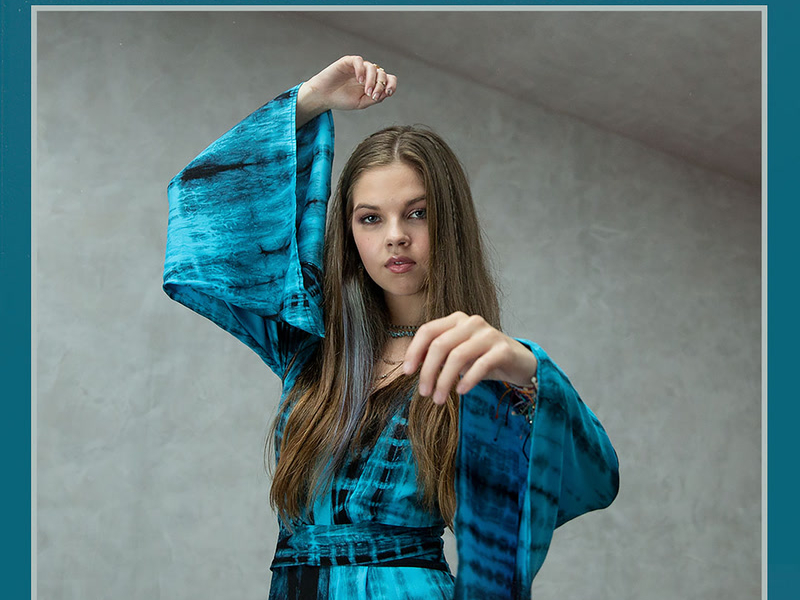 It's 'Cause I Am (Live At Vevo) (Single)