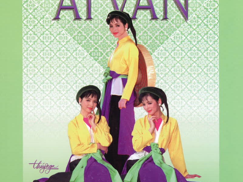 Trăng Sáng Vườn Chè