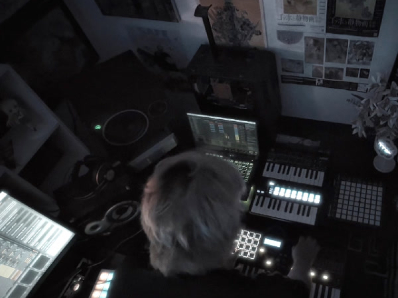 Chẳng Còn (Single)