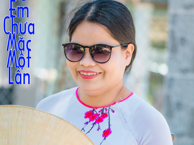 Áo Em Chưa Mặc Một Lần (Single)