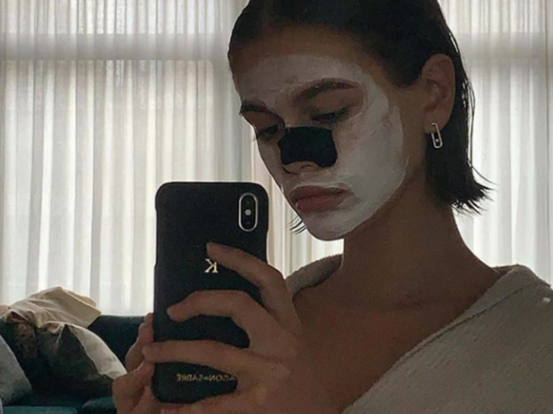 I WANNA BE YOUR SLAVE (Single)