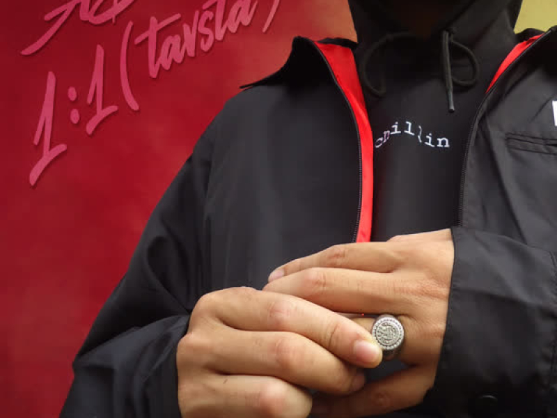 1:1 (tavsta) (Single)