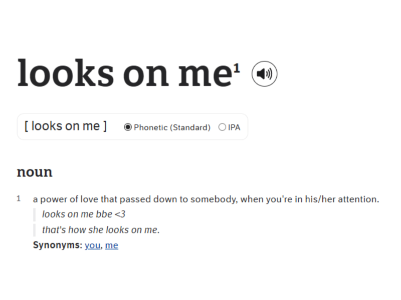 LOOKS ON ME (Single)