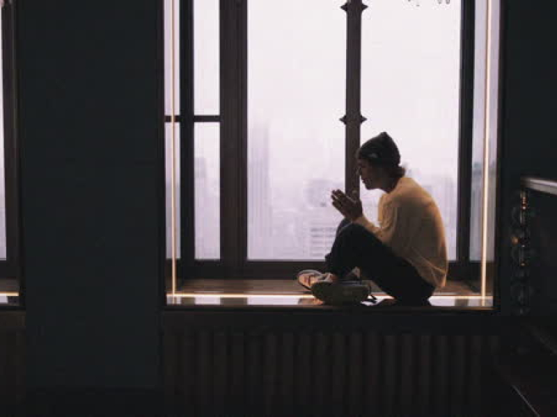 Holy (Acoustic) (MV) (Single)