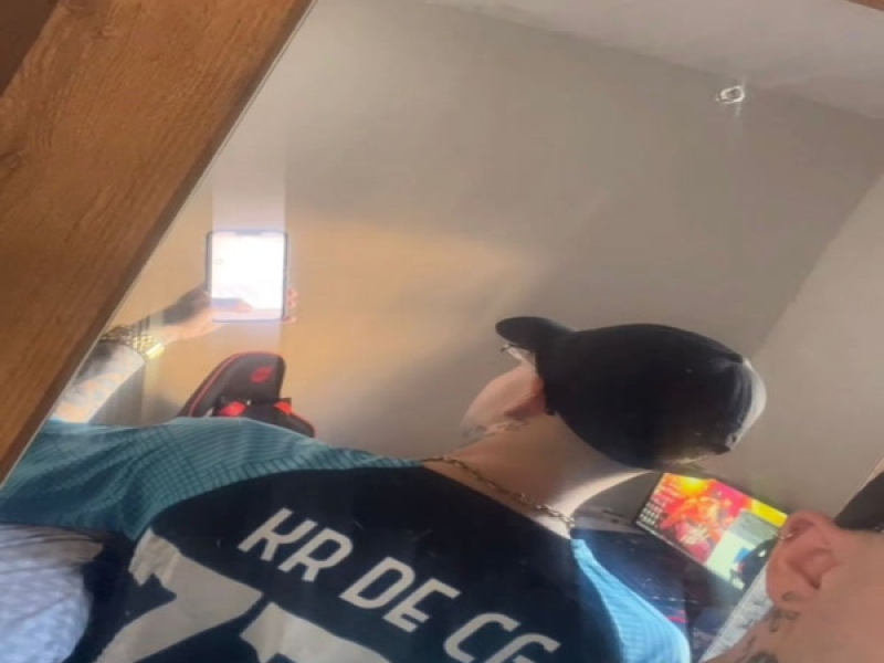 MEU TELEFONE 97 70 60 70 60 DE NOVO (Single)