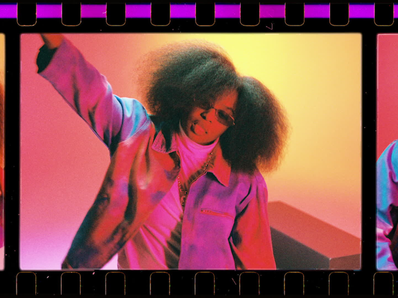 Between The Lines (Single)