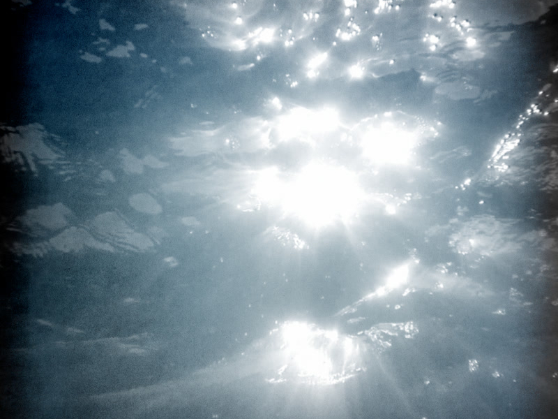 Silently Drawn (Single)