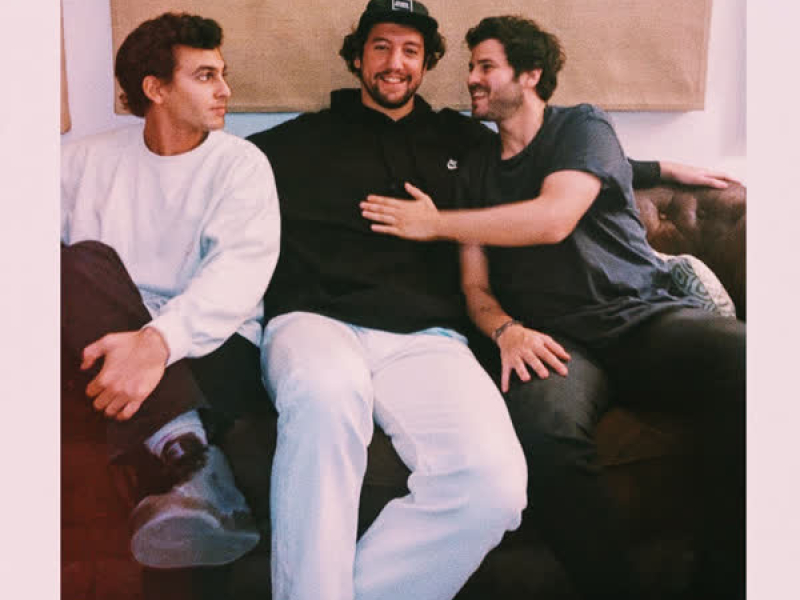 Alguna Luz Encendida (Single)