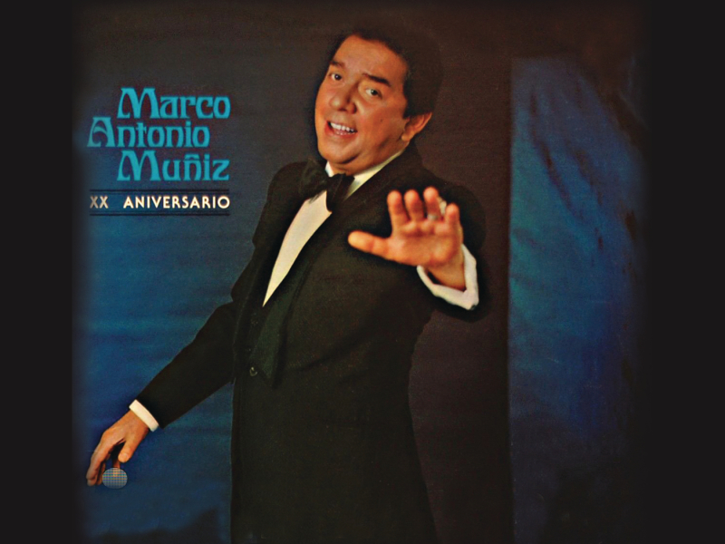Marco Antonio Munĩ́z XX Aniversario