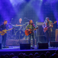 Veistu hver ég er? (Single)