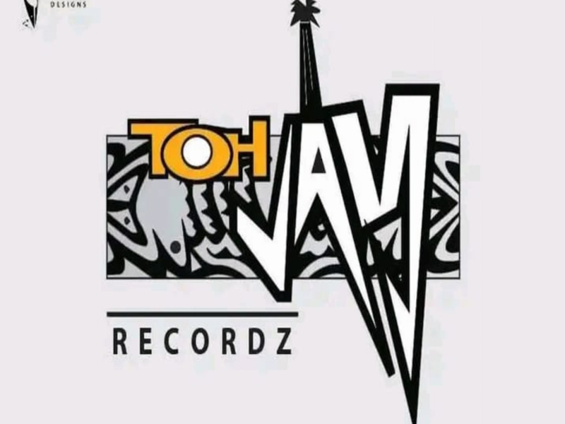 Ghost Town Miorina (feat. Renz and Tohjay) (Single)