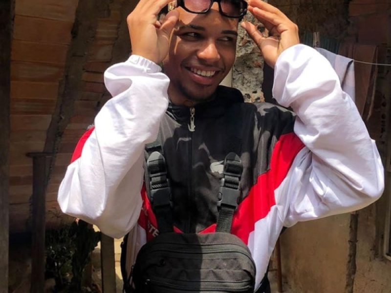 Faz a Poze pra Foto (Single)