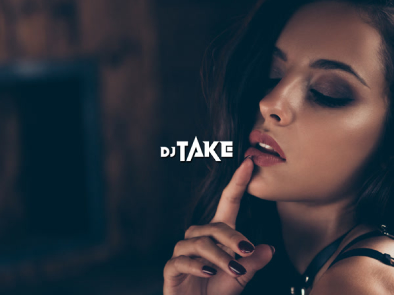 SANTINHA NADA (Single)