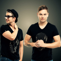 Mūzika Plūst Pa Vēnām (Single)