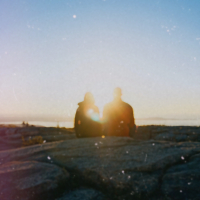 어떤 말도 우릴 설명할 수 없죠 (Single)