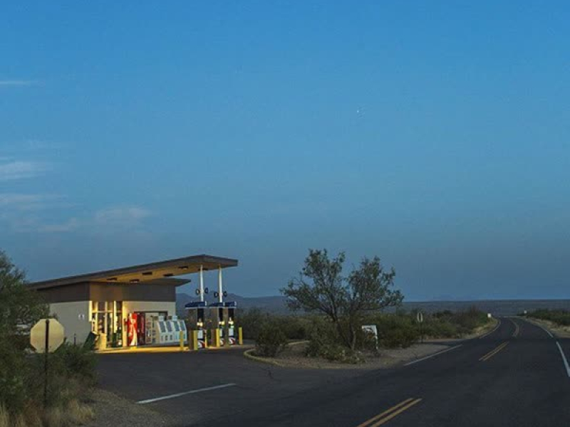 a few moments (Single)