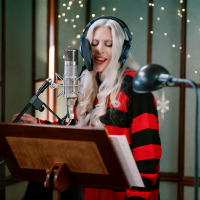 Santa Claus Is Coming To Town (Single)