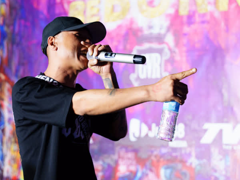 than trai 32 (Single)