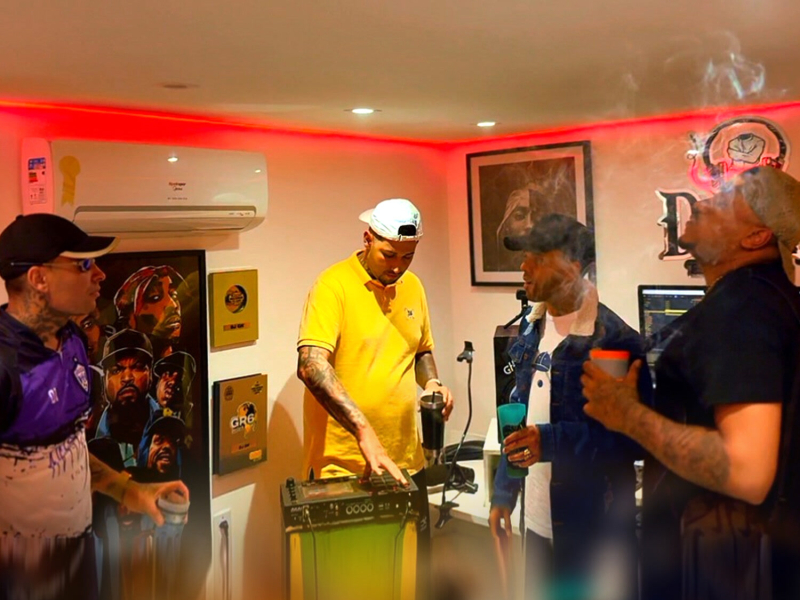 QG Dos Medley 02 (Single)